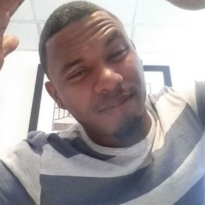 Meet your Posher, Dee